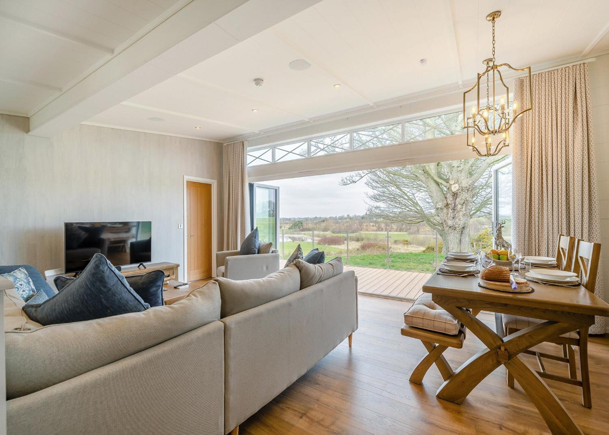 Eden Lodge Retreat Crosby  Rum bild